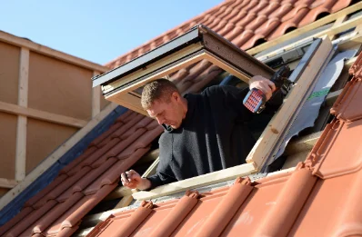 Pose de fenêtres de toit Velux à Lutter